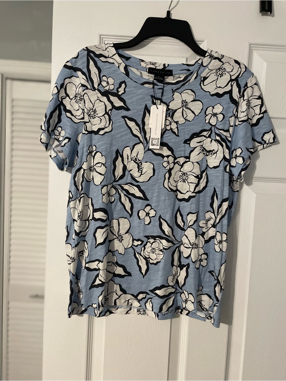 Blue Floral Short-Sleeve Tee - 0771 - Picture 2 of 3